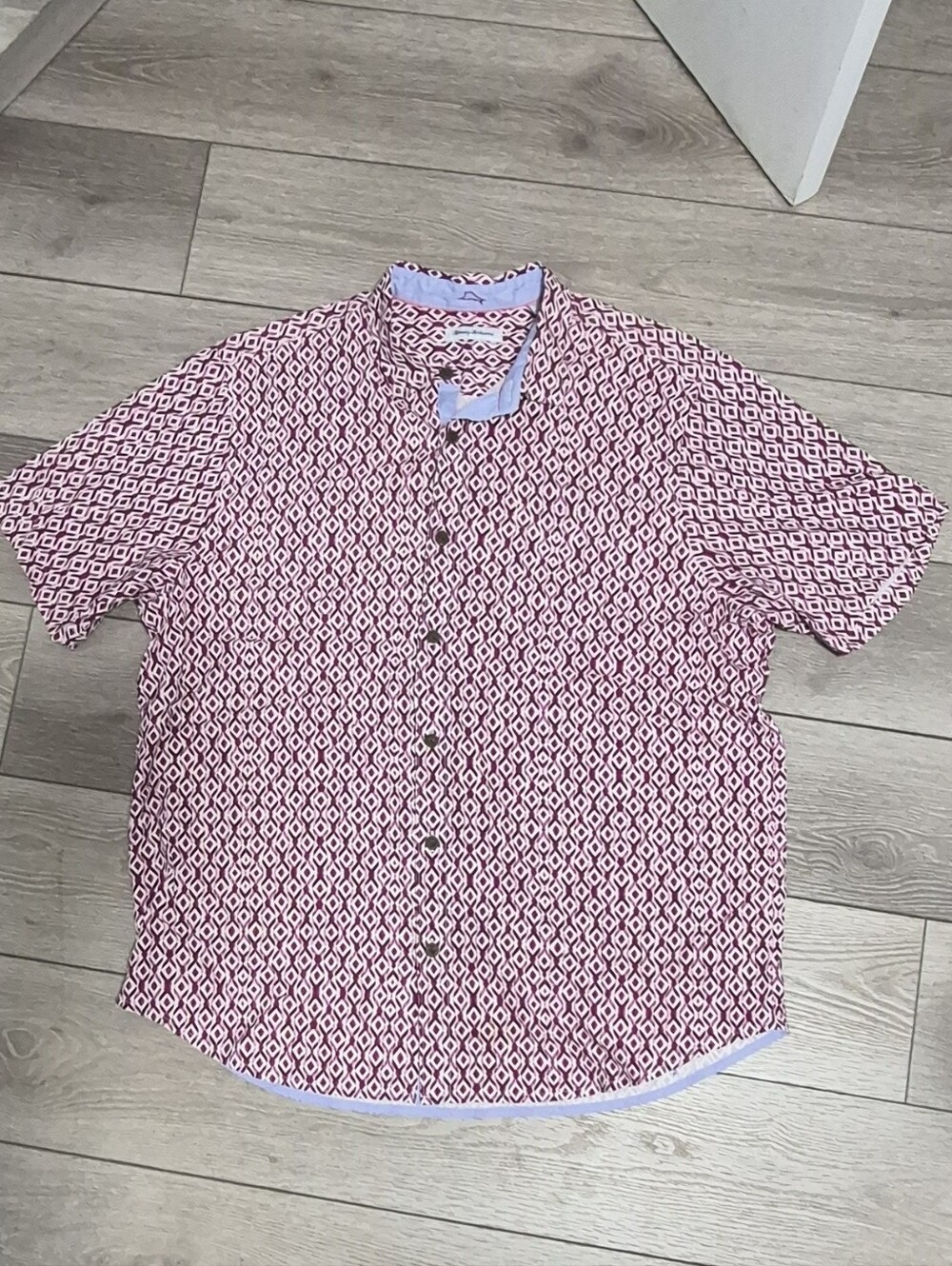Tommy Bahama Short-Sleeve 100% Silk Men 2XLT Button-Down in Geo Print